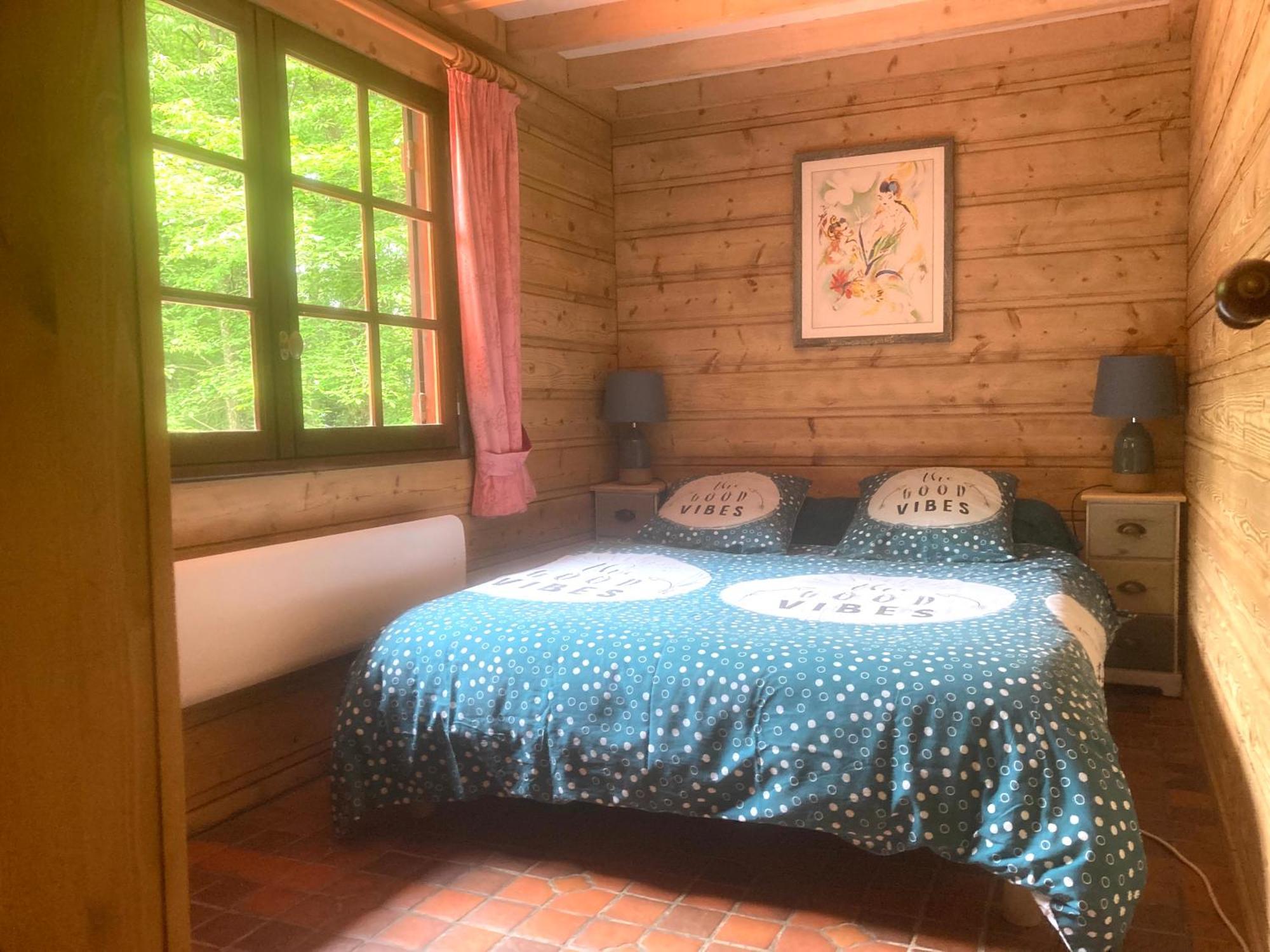 Holy Wood Villa Chuelles Bagian luar foto