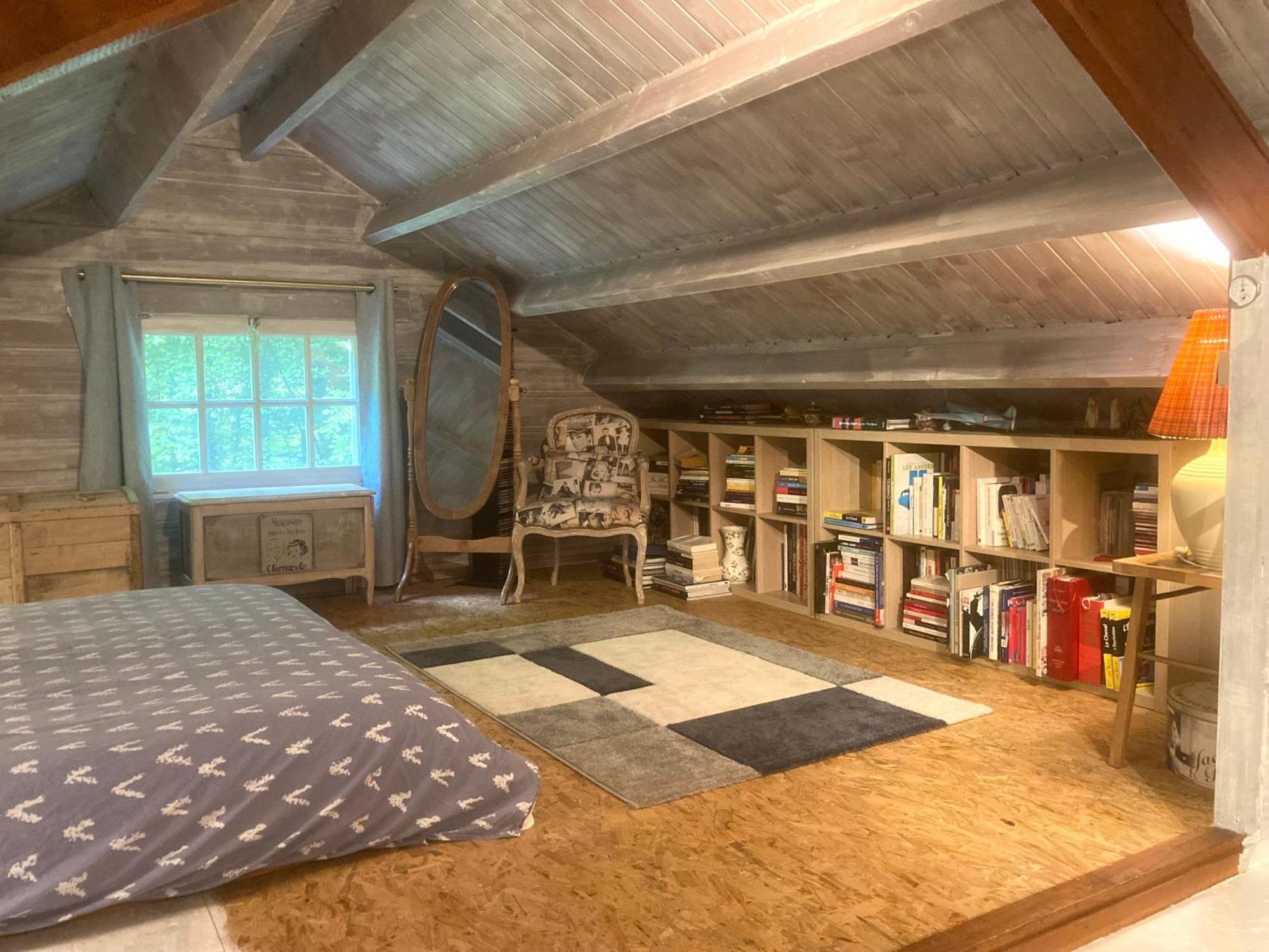 Holy Wood Villa Chuelles Bagian luar foto